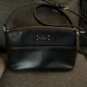 Small black Kate spade shoulder bag